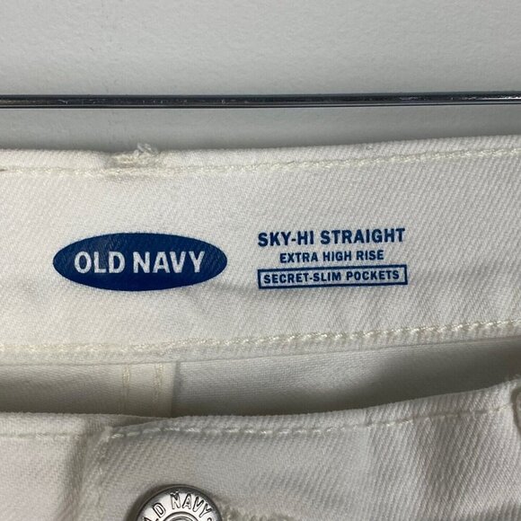 Old Navy Extra High Rise Sky-Hi Straight Jeans Jean Size 14 NWT White Distressed - Picture 4 of 11